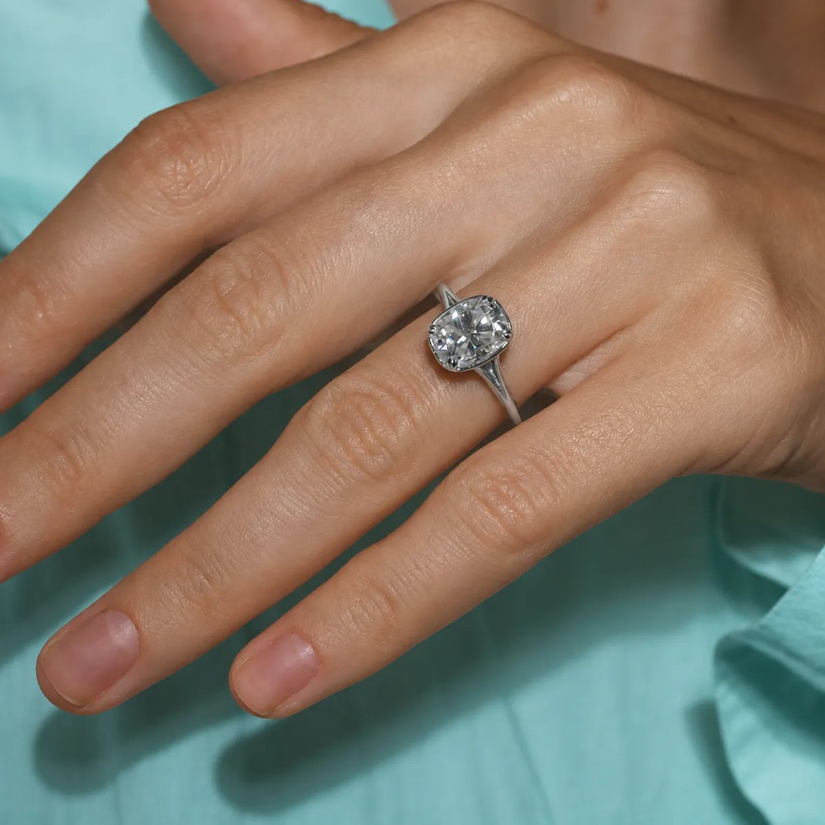 Rechthoekige Moissaniet Ring 3CT