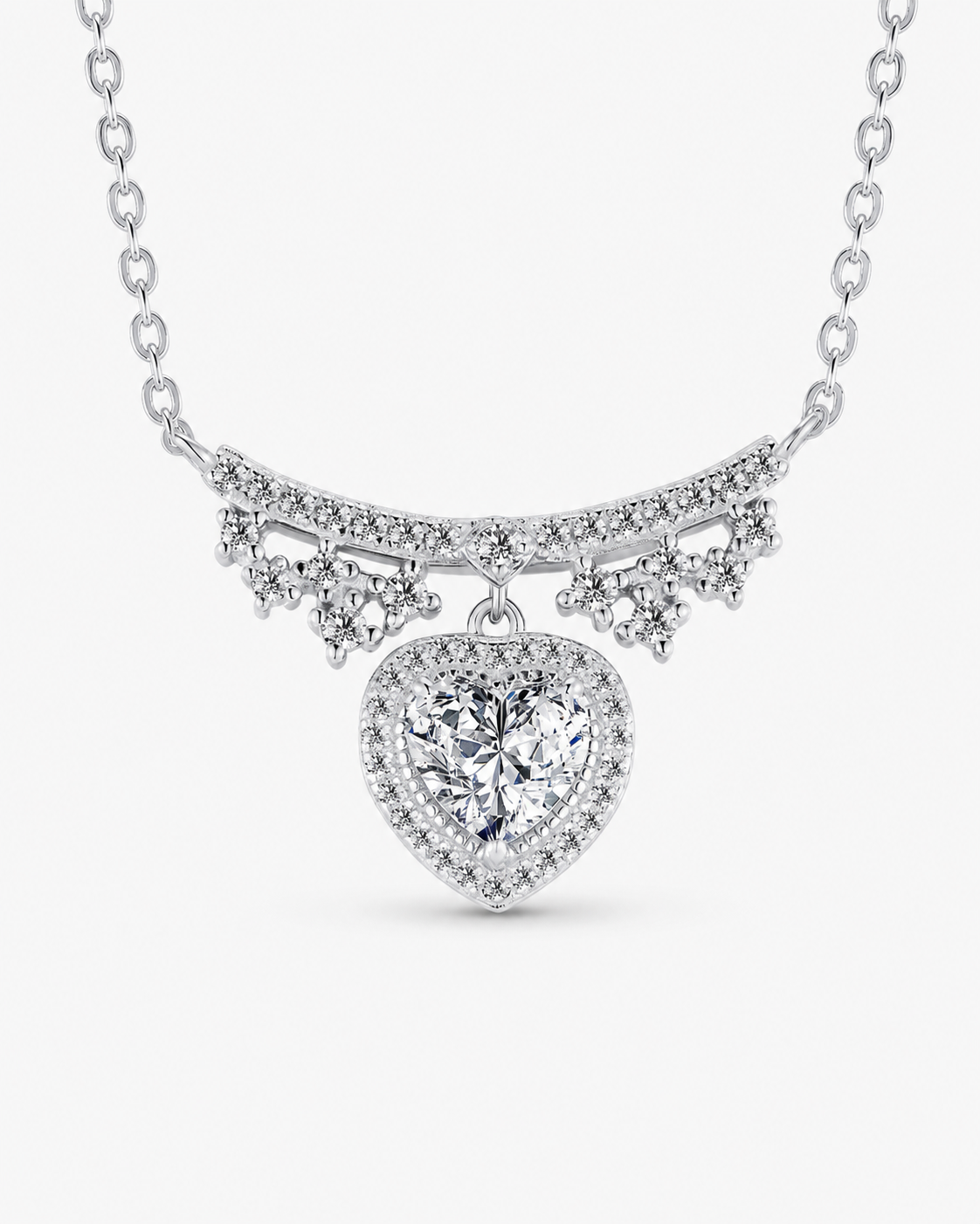 VANLARA Amoura necklace main